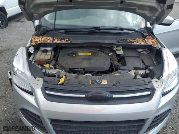 2016 Ford Escape SE with VIN 1FMCU9GX5GUB33778, listed as a Copart auction lot 52926825 with 121,282 mi miles and Salvage Title. Bid and sale history available at carsss.com. Image 14.