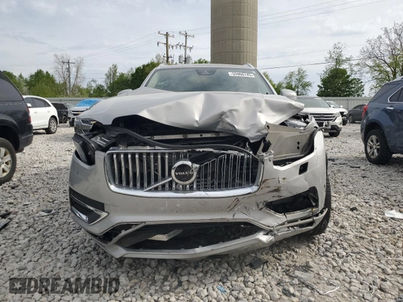 2023 Volvo XC90 Plus with VIN YV4062PN4P1959804, listed as a Copart auction lot 55966745 with 40,387 mi miles and Non repairable. Bid and sale history available at DreamBid. Image 5.