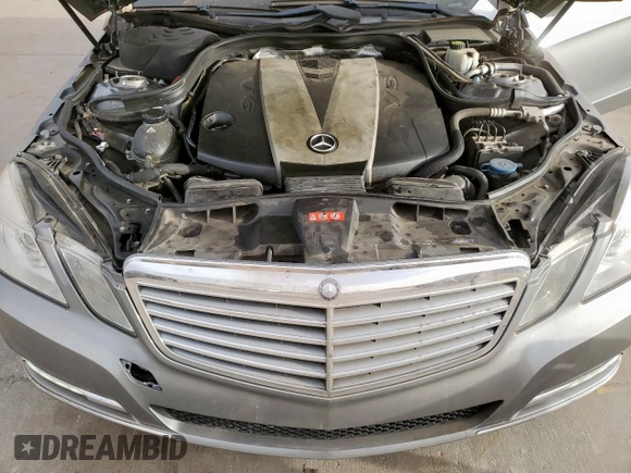2012 Mercedes-Benz E 350 Luxury with VIN WDDHF2EB6CA530985, listed as a Copart auction lot 49443925 with 114,641 mi miles and Clean title. Bid and sale history available at DreamBid. Image 11.