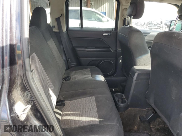2014 Jeep Patriot Altitude with VIN 1C4NJPBA7ED601214, listed as a Copart auction lot 51414805 with 170,967 mi miles and Clean Title. Bid and sale history available at DreamBid. Image 10.