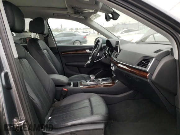 2018 Audi Q5 Premium with VIN WA1ANAFY8J2014110, listed as a Copart auction lot 63578382 with 34,216 mi miles. Bid and sale history available at carsss.com. Image 5.