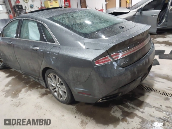 2015 Lincoln MKZ with VIN 3LN6L2G94FR607573, listed as a IAAI auction lot 41947202 with Not Provided miles and . Bid and sale history available at DreamBid. Image 3.