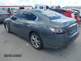 2014 Nissan Maxima S с VIN 1N4AA5AP8EC499295, выставлен на аукционе IAAI как лот 42582316 с пробегом 120 482 миль миль и . История ставок и продаж доступна на DreamBid. Изображение 3.