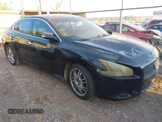 2010 Nissan Maxima 3.5 SV with VIN 1N4AA5AP0AC818411, listed as a IAAI auction lot 41885327 with 196,545 mi miles. Bid and sale history available at carsss.com. Image 1.