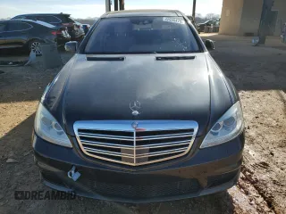 2012 Mercedes-Benz S with VIN WDDNG7KB3CA428206, listed as a Copart auction lot 42935475 with 85,601 mi miles and Salvage Title. Bid and sale history available at DreamBid. Image 5.
