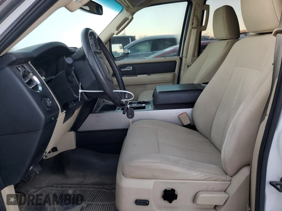 2015 Ford Expedition XL with VIN 1FMJU1GT7FEF41214, listed as a Copart auction lot 86834134 with 152,748 mi miles and Salvage title. Bid and sale history available at DreamBid. Image 7.