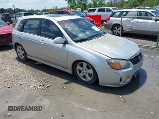 2008 Kia Spectra with VIN KNAFE161485019664, listed as a IAAI auction lot 42521125 with 165,158 mi miles and . Bid and sale history available at DreamBid. Image 1.