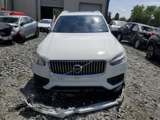 2020 Volvo XC90 Momentum with VIN YV4102CK3L1601640, listed as a Copart auction lot 62258314 with 54,343 mi miles and Clean Title. Bid and sale history available at carsss.com. Image 5.