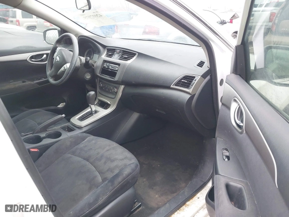 2013 Nissan Sentra SR with VIN 3N1AB7AP3DL777674, listed as a IAAI auction lot 42007975 with 209,173 mi miles. Bid and sale history available at carsss.com. Image 5.