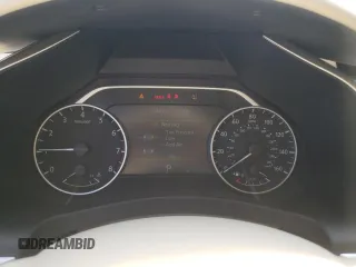 2015 Nissan Murano SV z VIN 5N1AZ2MG2FN273462, wystawiony jako Copart lot #53375645 z przebiegiem 132 105 mil mil oraz Szkoda całkowita • Salvage title. Historia ofert i sprzedaży dostępna na DreamBid. Obrazek 9.