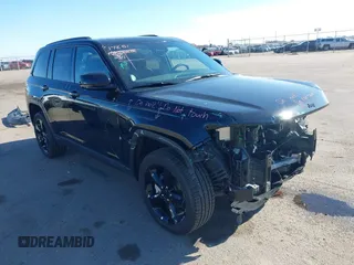 2024 Jeep Grand Cherokee Limited with VIN 1C4RJHBG7RC263546, listed as a IAAI auction lot 41993847 with 5,152 mi miles and . Bid and sale history available at DreamBid. Image 1.