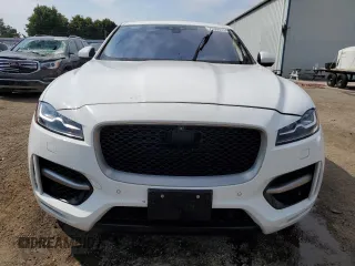 2017 Jaguar F-Pace 20d R-Sport with VIN SADCL2BN2HA885563, listed as a Copart auction lot 71300134 with 168,056 mi miles and Clean Title. Bid and sale history available at DreamBid. Image 5.