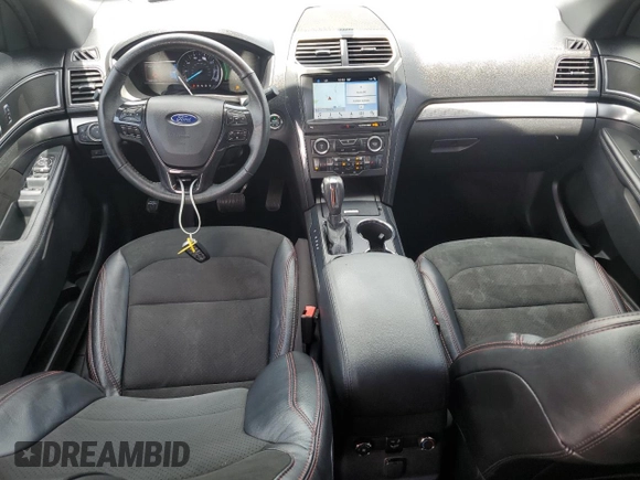 2018 Ford Explorer XLT z VIN 1FM5K7D89JGB42134, wystawiony jako Copart lot #58196355 z przebiegiem 92 873 mil mil oraz Szkoda całkowita • Salvage title. Historia ofert i sprzedaży dostępna na DreamBid. Obrazek 8.