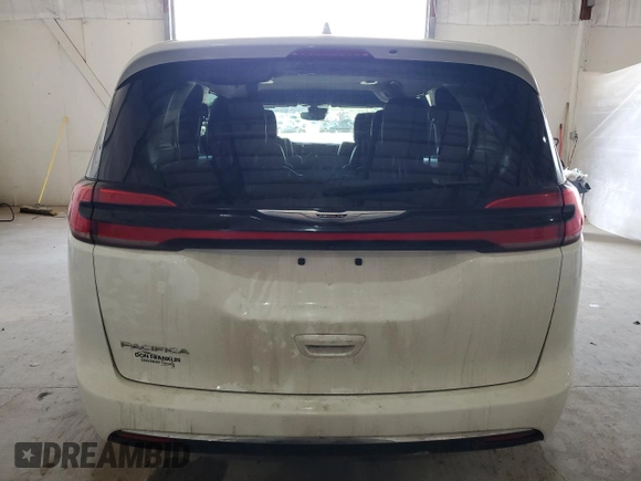 2022 Chrysler Pacifica Touring L z VIN 2C4RC1BG1NR198518, wystawiony jako Copart lot #52422195 z przebiegiem 85 444 mil mil oraz Szkoda całkowita • Salvage title. Historia ofert i sprzedaży dostępna na DreamBid. Obrazek 6.