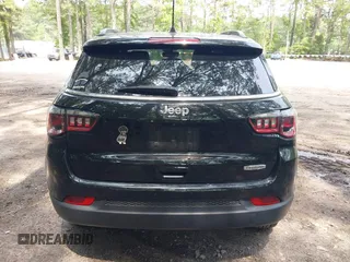 2022 Jeep Compass Latitude with VIN 3C4NJCBB5NT140011, listed as a IAAI auction lot 42487785 with 52,374 mi miles and . Bid and sale history available at DreamBid. Image 16.