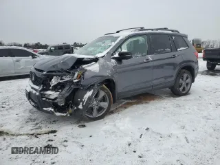 2019 Honda Passport Touring z VIN 5FNYF8H95KB020218, wystawiony jako Copart lot #46038775 z przebiegiem 6 233 mil mil oraz Szkoda całkowita • Salvage title. Historia ofert i sprzedaży dostępna na DreamBid. Obrazek 1.