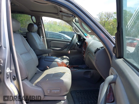 2002 Toyota Sequoia SR5 with VIN 5TDZT34A02S114681, listed as a IAAI auction lot 42102025 with 205,596 mi miles and . Bid and sale history available at carsss.com. Image 5.