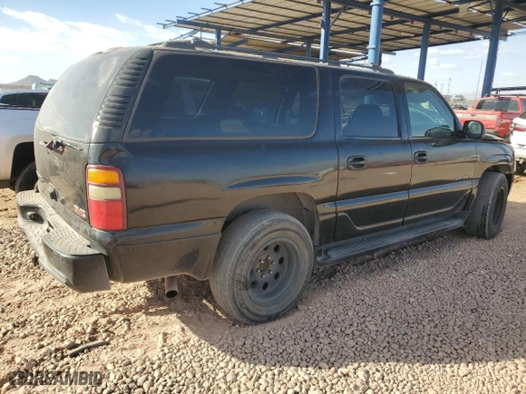 2003 GMC Yukon XL Denali with VIN 1GKFK66U53J298968, listed as a Copart auction lot 88138755 with 209,329 mi miles and Salvage Title. Bid and sale history available at carsss.com. Image 3.