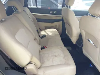 2017 Ford Explorer z VIN 1FM5K7B8XHGE26935, wystawiony jako IAAI lot #42267393 z przebiegiem 95 901 mil mil oraz . Historia ofert i sprzedaży dostępna na DreamBid. Obrazek 8.