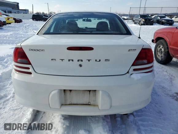2004 Dodge Stratus SE z VIN 1B3EL36T24N172203, wystawiony jako Copart lot #41570235 z przebiegiem 92 952 mil mil oraz Szkoda całkowita • Salvage title. Historia ofert i sprzedaży dostępna na DreamBid. Obrazek 6.
