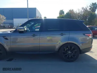 2017 Land Rover Range Rover Sport SE with VIN SALWG2FV6HA148060, listed as a IAAI auction lot 41777964 with 62,906 mi miles. Bid and sale history available at carsss.com. Image 15.
