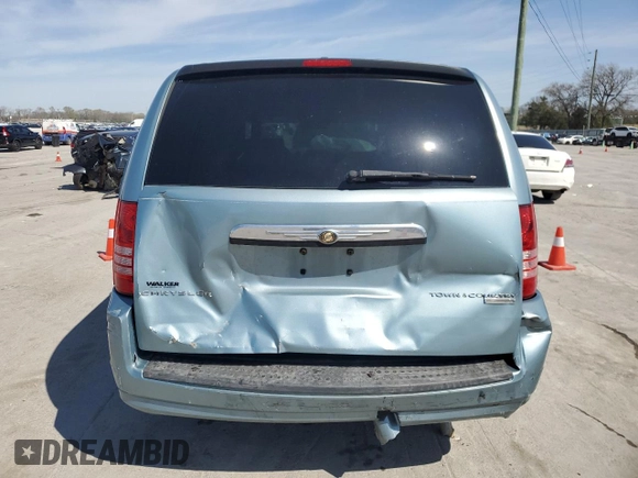 2010 Chrysler Town & Country Touring with VIN 2A4RR5D17AR266307, listed as a Copart auction lot 51007275 with 205,547 mi miles and Salvage Title. Bid and sale history available at DreamBid. Image 6.