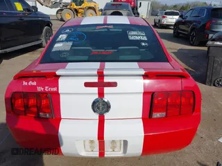 2005 Ford Mustang Deluxe z VIN 1ZVFT80N955155293, wystawiony jako IAAI lot #41891807 z przebiegiem 169 092 mil mil oraz . Historia ofert i sprzedaży dostępna na DreamBid. Obrazek 16.