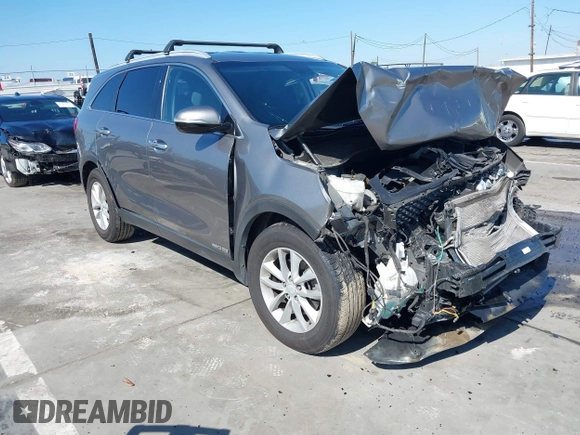 2018 Kia Sorento LX V6 with VIN 5XYPGDA57JG344609, listed as a IAAI auction lot 41626989 with 1 mi miles. Bid and sale history available at carsss.com. Image 1.