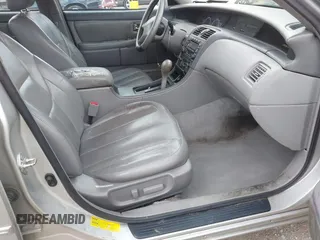 2001 Toyota Avalon XL with VIN 4T1BF28B31U195431, listed as a IAAI auction lot 41834554 with 224,414 mi miles and . Bid and sale history available at carsss.com. Image 5.