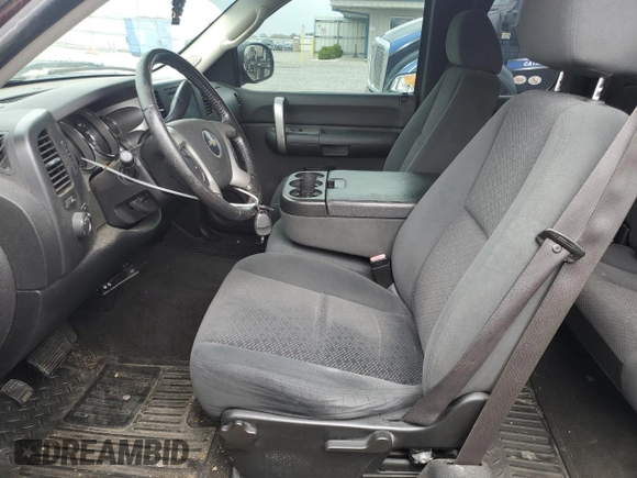2008 Chevrolet Silverado 1500 1LT with VIN 2GCEK19J781140967, listed as a Copart auction lot 52045615 with 179,238 mi miles and Salvage Title. Bid and sale history available at DreamBid. Image 7.