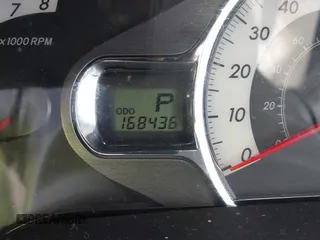 2011 Toyota Sienna SE with VIN 5TDXK3DC1BS096963, listed as a IAAI auction lot 41676328 with 168,436 mi miles. Bid and sale history available at carsss.com. Image 15.