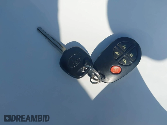 2011 Toyota Sienna LE AAS с VIN 5TDKK3DC7BS035000, выставлен на аукционе IAAI как лот 42571776 с пробегом 75 928 миль миль и . История ставок и продаж доступна на DreamBid. Изображение 11.