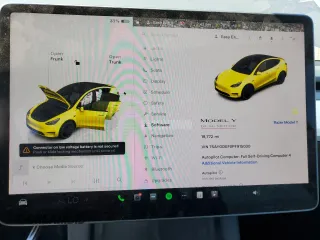 2023 Tesla Model Y Performance with VIN 7SAYGDEF0PF915030, listed as a Copart auction lot 50159375 with 19,772 mi miles and Salvage Title. Bid and sale history available at DreamBid. Image 9.