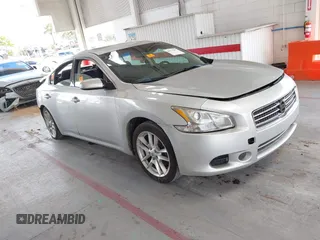 2014 Nissan Maxima SV with VIN 1N4AA5AP6EC463959, listed as a IAAI auction lot 40179497 with 182,867 mi miles and . Bid and sale history available at DreamBid. Image 1.