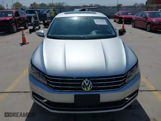 2018 Volkswagen Passat 2.0T SE with VIN 1VWBA7A3XJC045113, listed as a IAAI auction lot 41814006 with 59,095 mi miles. Bid and sale history available at carsss.com. Image 12.