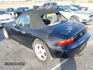 1997 BMW 3 Series 1.9L with VIN 4USCH7327VLB83072, listed as a IAAI auction lot 41506184 with 189,326 mi miles. Bid and sale history available at carsss.com. Image 3.