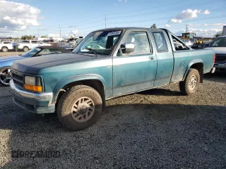 1993 Dodge Dakota z VIN 1B7GG23XXPS225331, wystawiony jako Copart lot #76949184 z przebiegiem 208 232 mil mil oraz Szkoda całkowita • Salvage title. Historia ofert i sprzedaży dostępna na DreamBid. Obrazek 1.