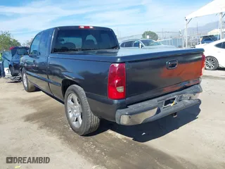 2003 Chevrolet Silverado 1500 LS with VIN 2GCEC19V231408848, listed as a IAAI auction lot 41851310 with 1 mi miles. Bid and sale history available at carsss.com. Image 3.