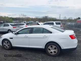 2016 Ford Police Interceptor с VIN 1FAHP2MK0GG116974, выставлен на аукционе IAAI как лот 42044185 с пробегом 161 699 миль миль и . История ставок и продаж доступна на DreamBid. Изображение 14.
