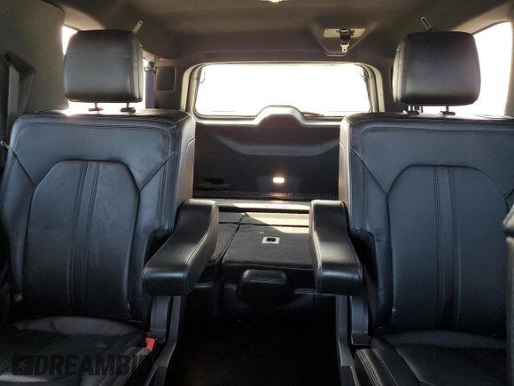 2018 Ford Expedition Max Limited z VIN 1FMJK1KT8JEA10237, wystawiony jako Copart lot #49291615 z przebiegiem 217 147 mil mil oraz Szkoda całkowita • Salvage title. Historia ofert i sprzedaży dostępna na DreamBid. Obrazek 10.