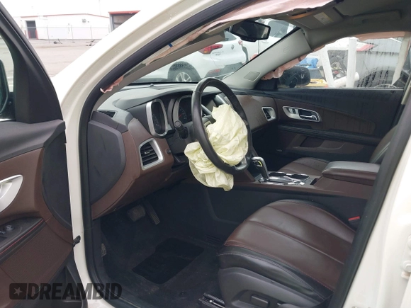 2014 Chevrolet Equinox LT with VIN 1GNALCEK8EZ129945, listed as a IAAI auction lot 41844305 with 35,465 mi miles. Bid and sale history available at carsss.com. Image 5.