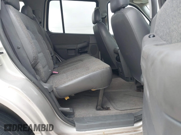 2004 Ford Explorer XLS with VIN 1FMZU62K74UC37365, listed as a IAAI auction lot 42204190 with 144,350 mi miles and . Bid and sale history available at DreamBid. Image 8.