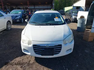 2005 Chrysler Sebring z VIN 1C3EL46X25N562313, wystawiony jako IAAI lot #41855391 z przebiegiem 133 932 mil mil oraz . Historia ofert i sprzedaży dostępna na DreamBid. Obrazek 6.