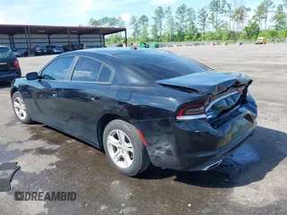 2019 Dodge Charger SXT with VIN 2C3CDXBG9KH572644, listed as a IAAI auction lot 41953147 with 205,024 mi miles. Bid and sale history available at carsss.com. Image 3.