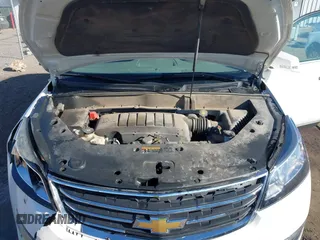 2014 Chevrolet Traverse LT with VIN 1GNKRGKD8EJ150888, listed as a IAAI auction lot 41747645 with 213,773 mi miles. Bid and sale history available at carsss.com. Image 10.