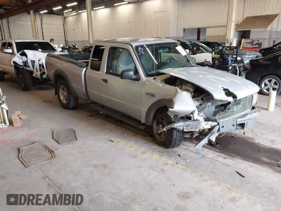 2001 Ford Ranger XL Fleet with VIN 1FTZR15E91TA29391, listed as a IAAI auction lot 41852139 with 235,586 mi miles. Bid and sale history available at carsss.com. Image 1.