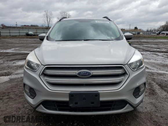 2018 Ford Escape SE with VIN 1FMCU9GD0JUA25579, listed as a Copart auction lot 51629605 with 121,678 mi miles and Clean Title. Bid and sale history available at carsss.com. Image 5.