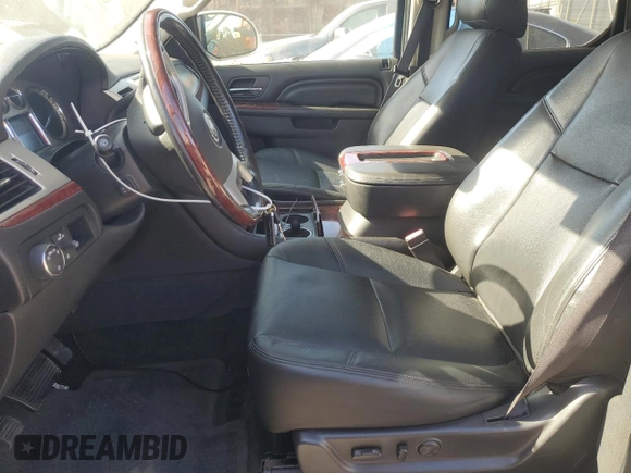 2014 Cadillac Escalade Premium z VIN 1GYS3CEF6ER187689, wystawiony jako Copart lot #80765134 z przebiegiem 114 012 mil mil oraz Szkoda całkowita • Salvage title. Historia ofert i sprzedaży dostępna na DreamBid. Obrazek 7.