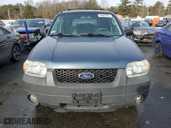 2006 Ford Escape XLT with VIN 1FMYU93166KA28586, listed as a Copart auction lot 43687055 with 185,066 mi miles and Salvage Title. Bid and sale history available at carsss.com. Image 5.