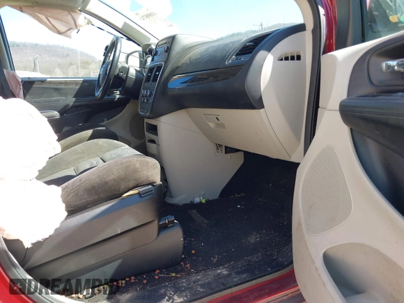 2015 Dodge Grand Caravan American Value with VIN 2C4RDGBG5FR524158, listed as a IAAI auction lot 41898743 with 80,023 mi miles and . Bid and sale history available at DreamBid. Image 5.